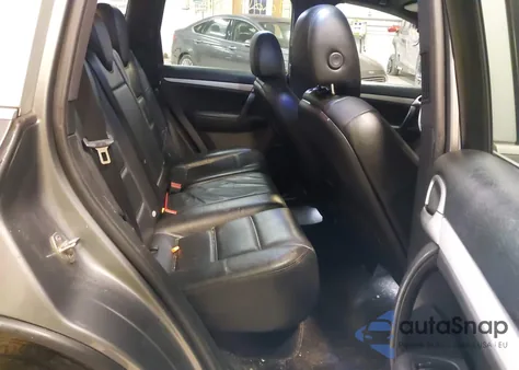 2010 Porsche Cayenne из США, поврежденный, VIN WP1AA2APXALA04788